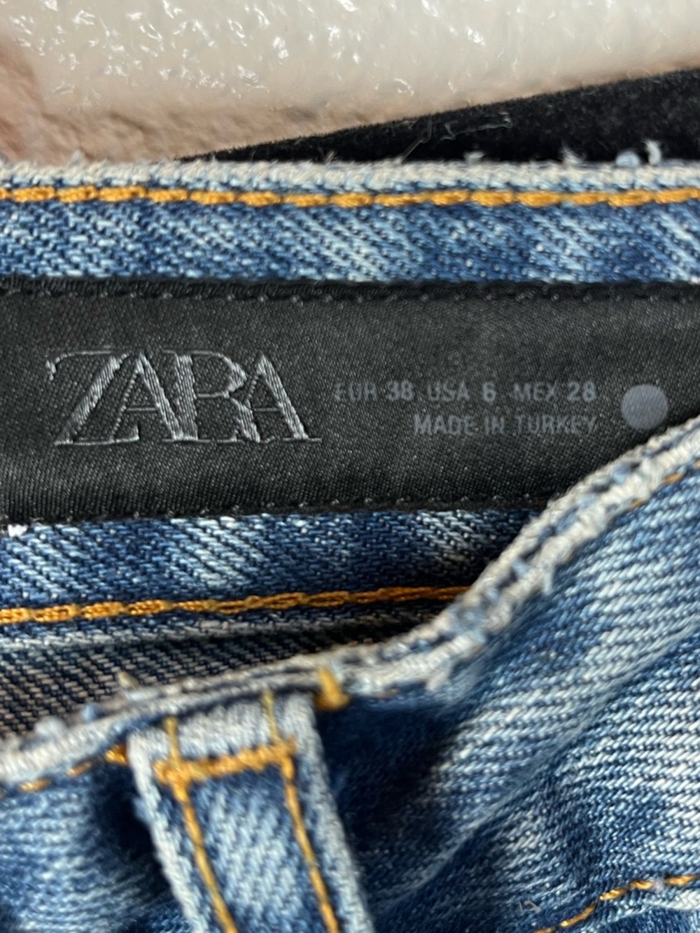 Zara Mid-Rise Straight Leg Jeans Women’s 6 No Stretch 100% Cotton - Picture 5 of 10
